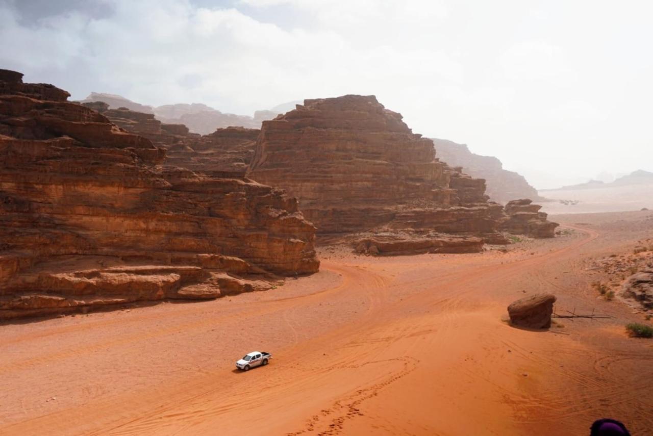 Wadi Rum-Bedouin Tents And Jeep Tours Eksteriør bilde